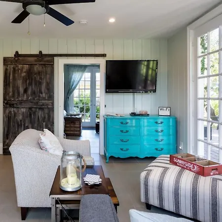 Garden Studio Just Minutes To Naples Sandy Beaches Exterior photo
