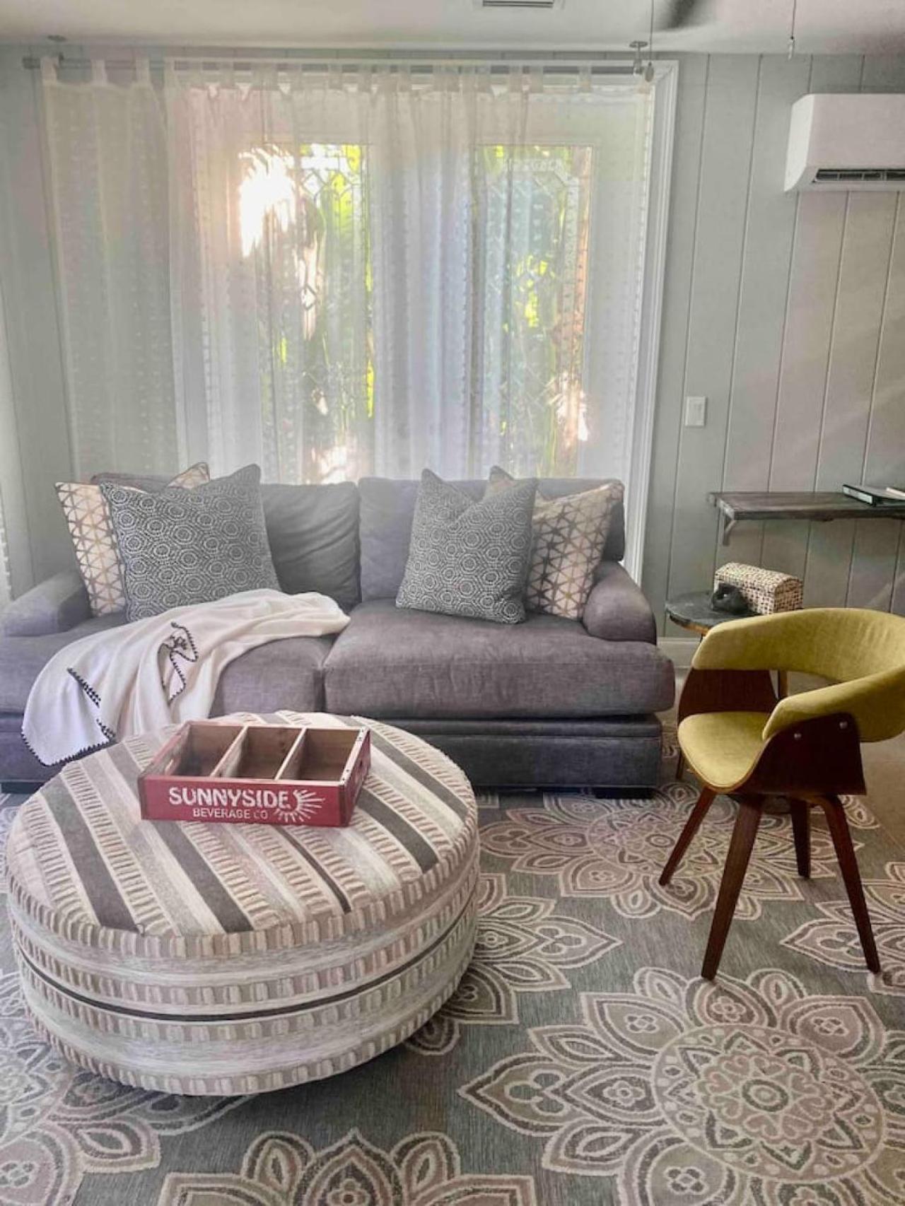 Garden Just Minutes To Sandy Beaches Naples